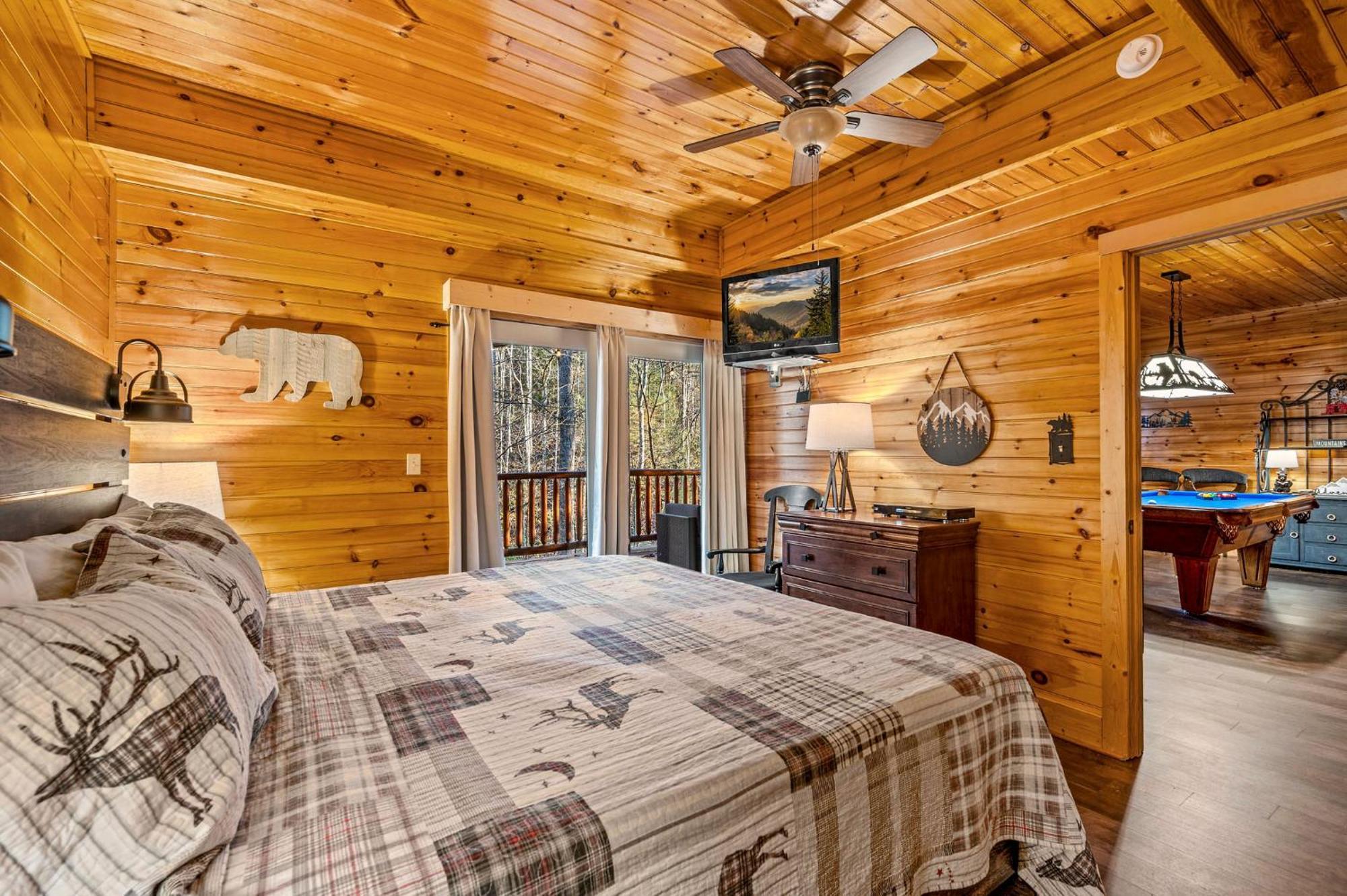 Mountain Laurel Holiday Home Gatlinburg Bagian luar foto